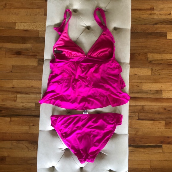 Reaction Kenneth Cole Ruffle Tankini - Picture 4 of 4